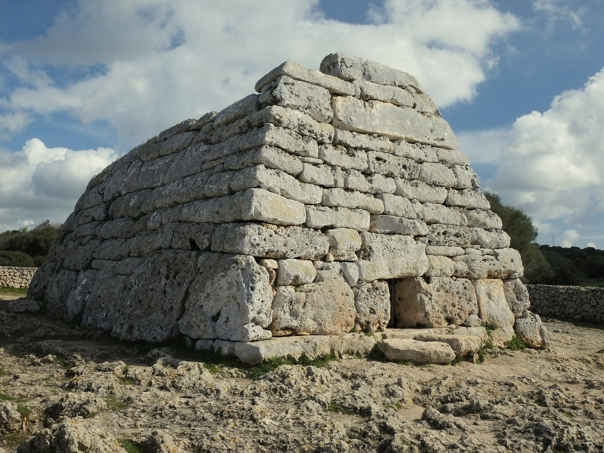 Alquiler coches Menorca empresa local